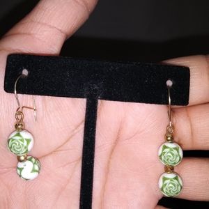 Small Beaded gold tone green and white earrings